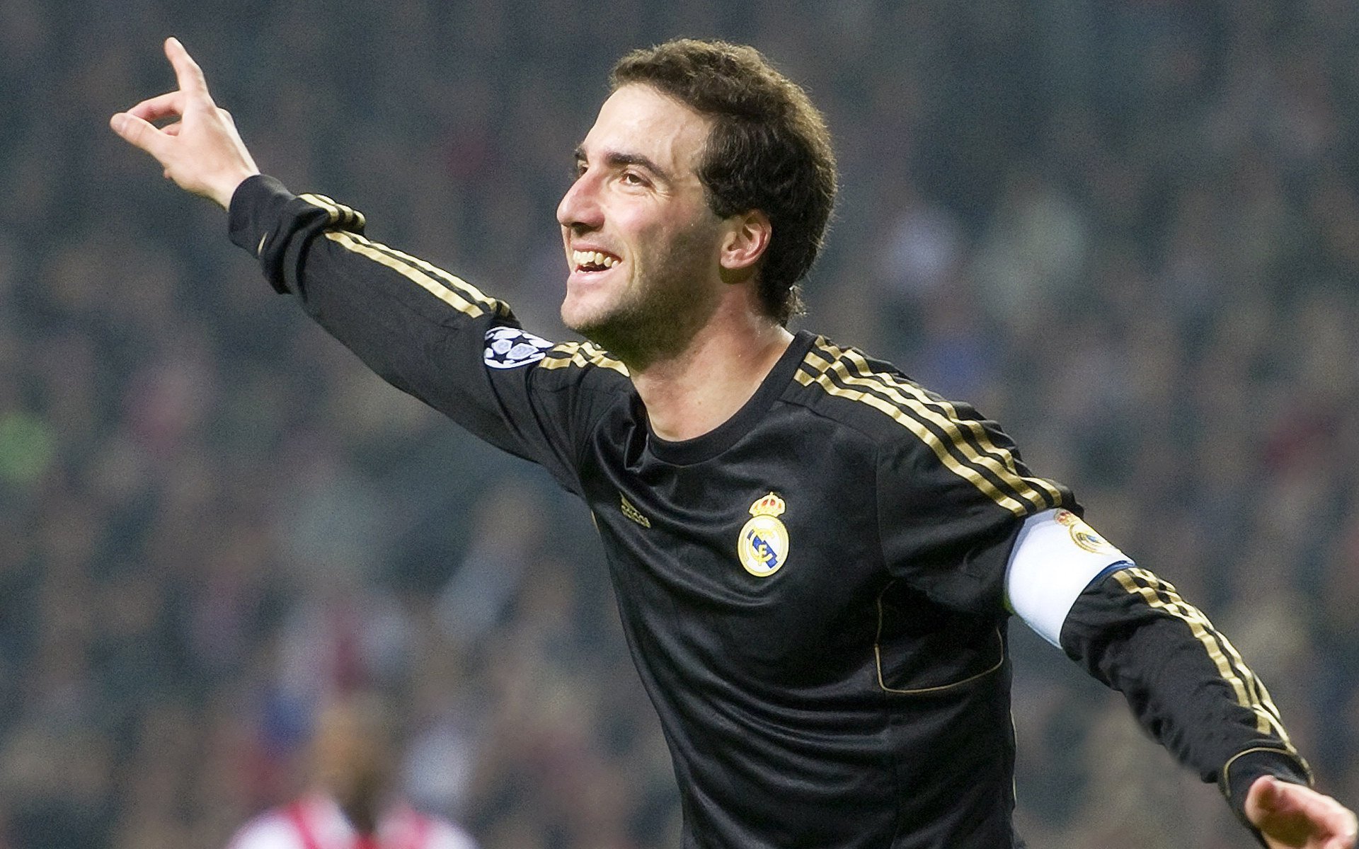 意甲战队备战全力以赴,冲击冠军荣誉,意甲争冠